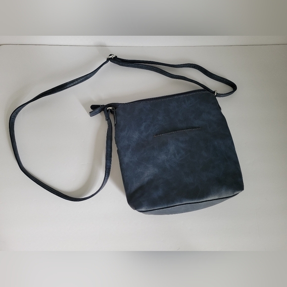 MultiSac Dark Blue Man Made Materials Multipocket Crossbody Purse - Picture 1 of 11